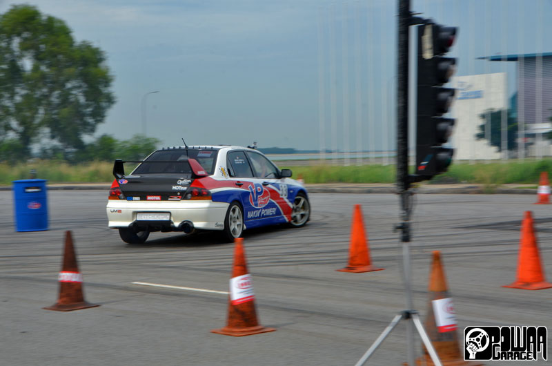 Dodging Cones SMSA Gymkhana Round III POWAA Garage