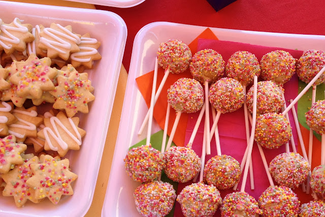 Cake Pops and Cookies