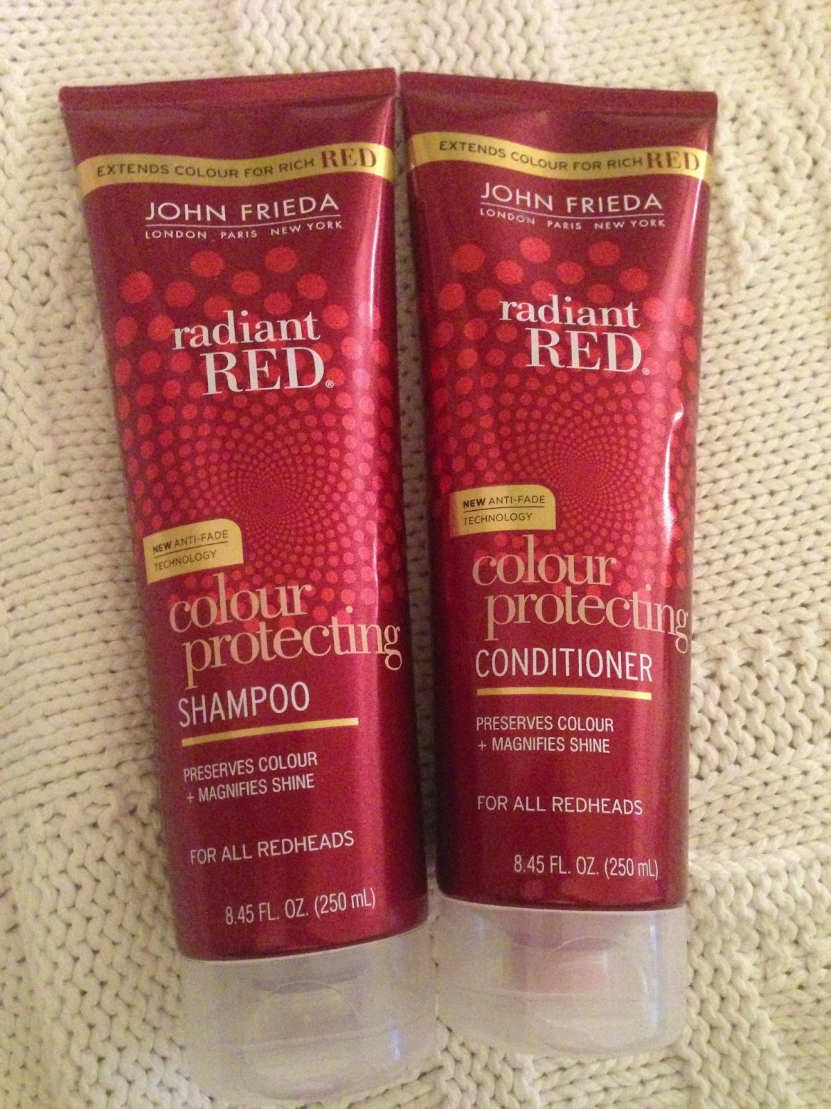Mama Fashionista Keeping it Red with John Frieda!