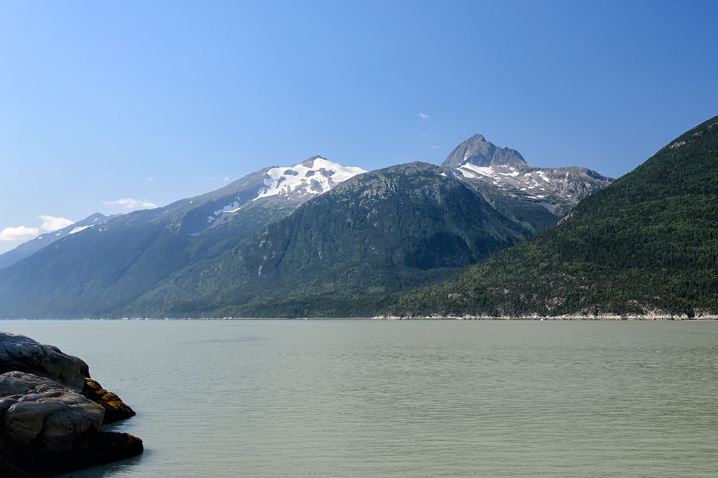 Bubba's Garage Photos of Skagway, Alaska aboard the Norwegian Pearl