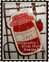 Strawberry Jam Needle Keeps