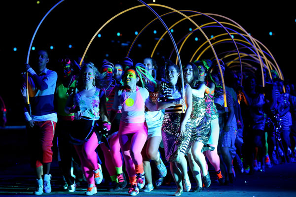 Olympic+Opening+Ceremonies+Dancers+Neon.