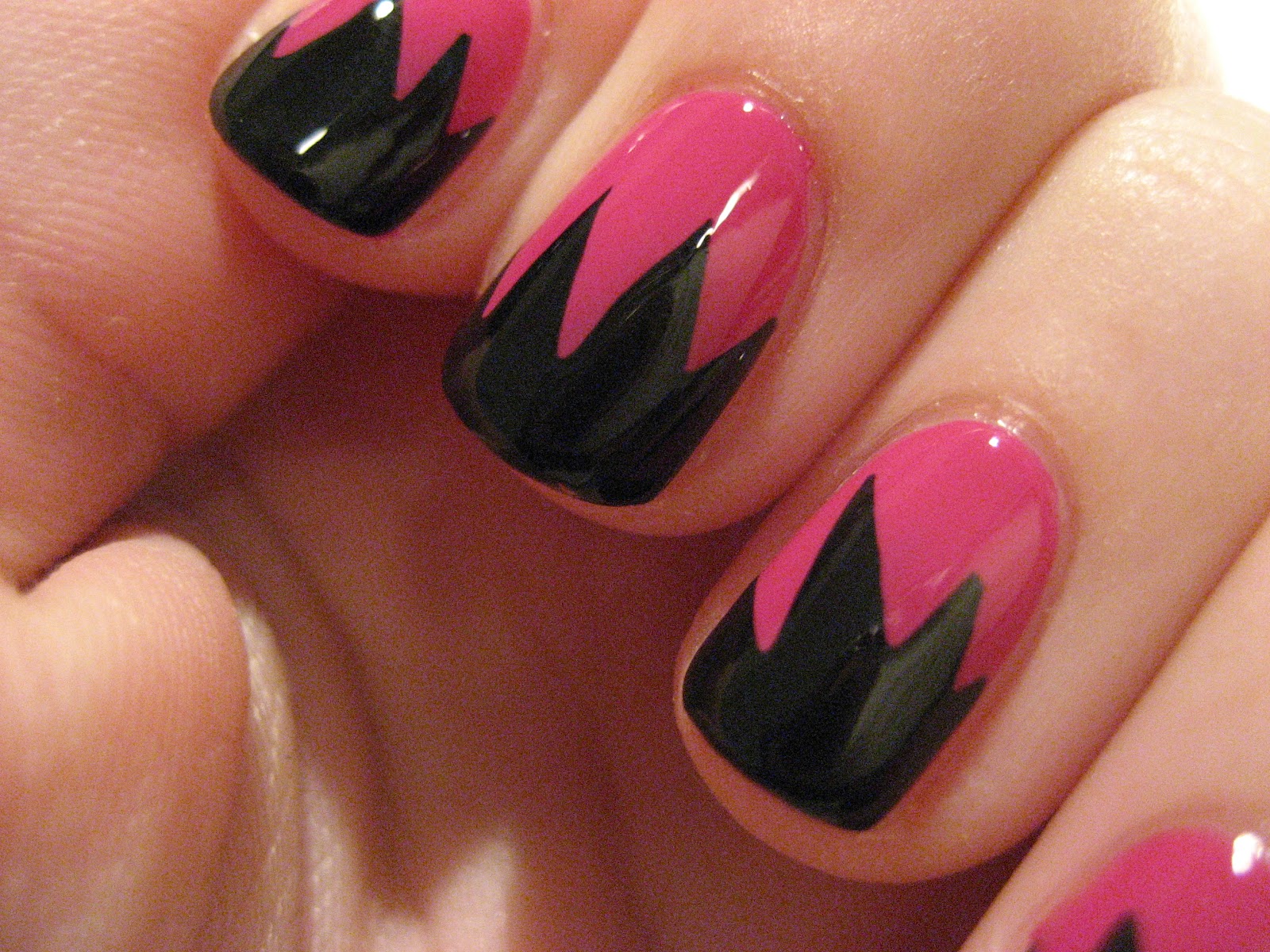 Nail & Polish Explosion Nails!