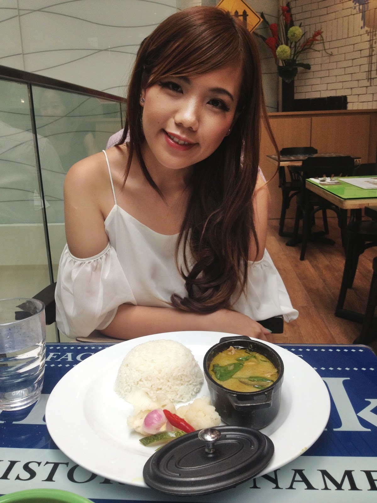 Food Review.. Bangkok Jam Plaza Singapura YuniQueYuni