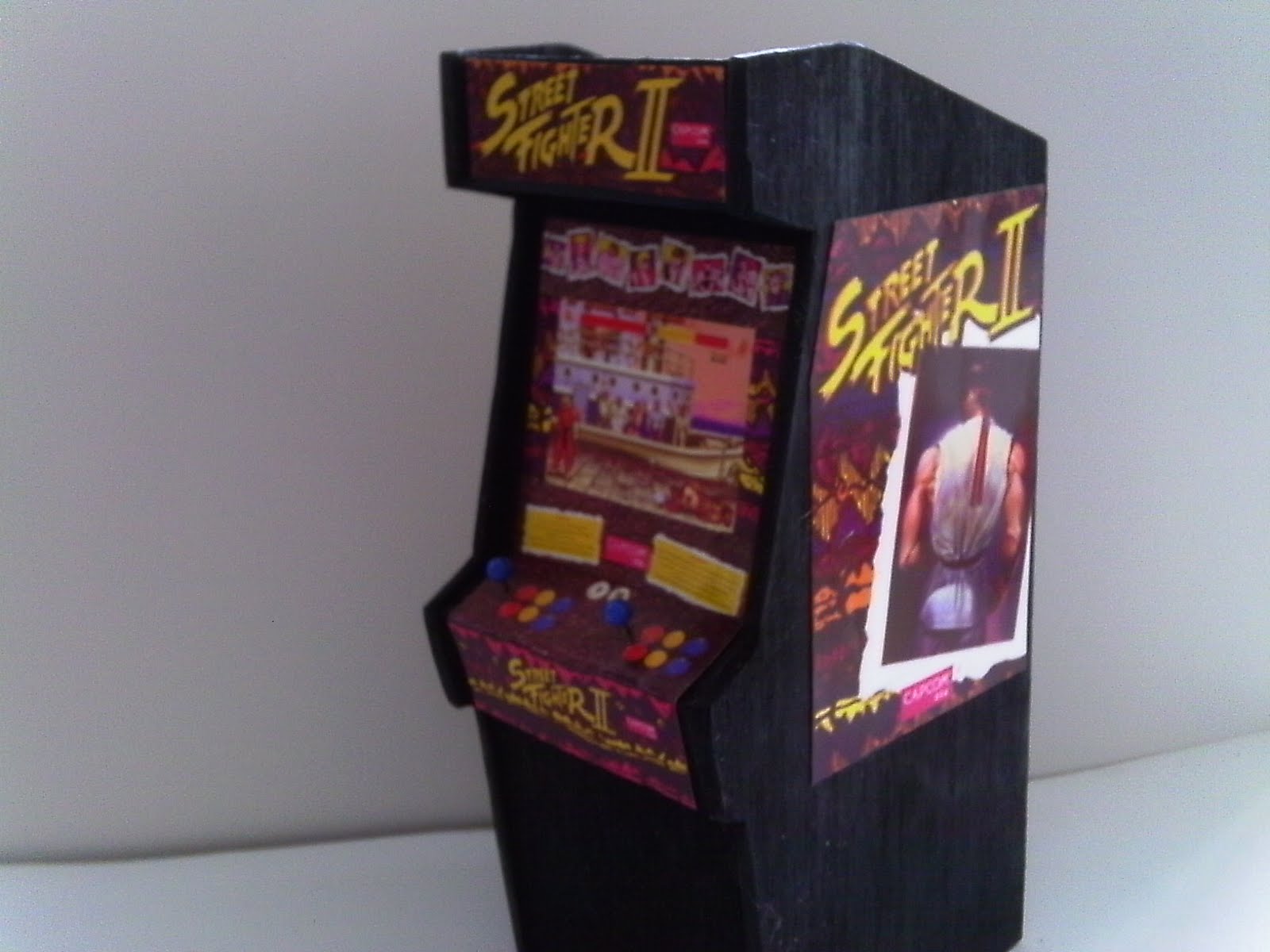 Retro Heart Street Fighter Ii Scale Arcade Model