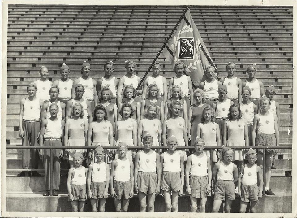 Hajamietteitä Pöljältä Pöljäläiset Suomen Suurkisoissa 1947