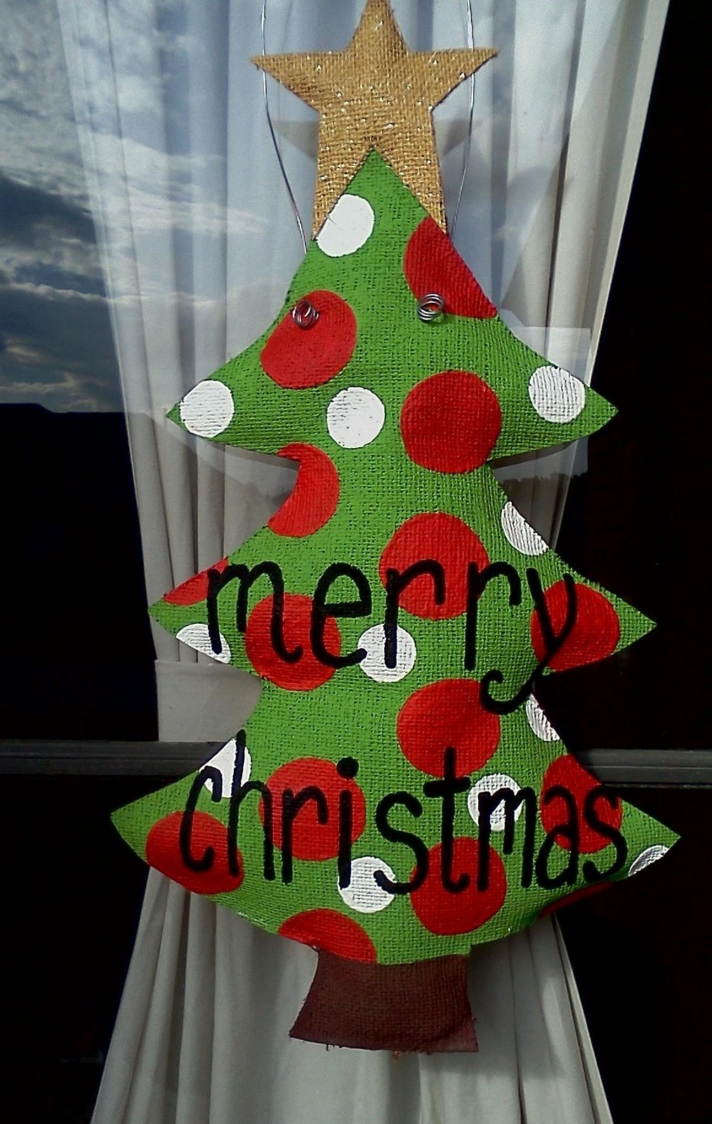 Wooden Door Hangers CHRISTMAS TREES on Pinterest Door Hangers, Christmas Trees and Christmas