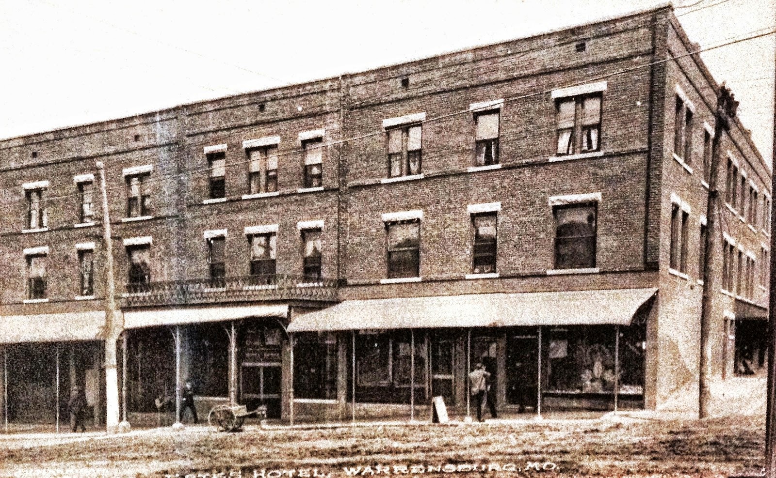 Johnson County And Western Missouri History 1837 First Hotel Opens Estes Hotel Warrensburg Missouri