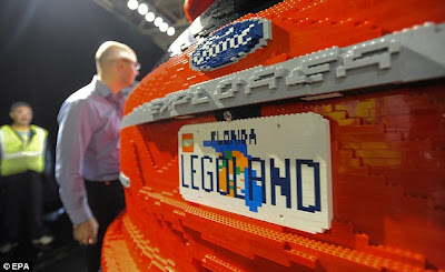 Ford Explorer Dari Lego