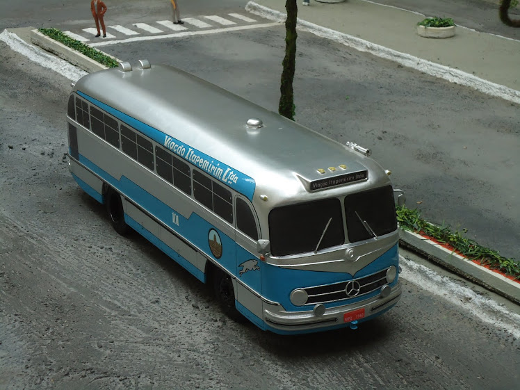 MERCEDES-BENZ O-321