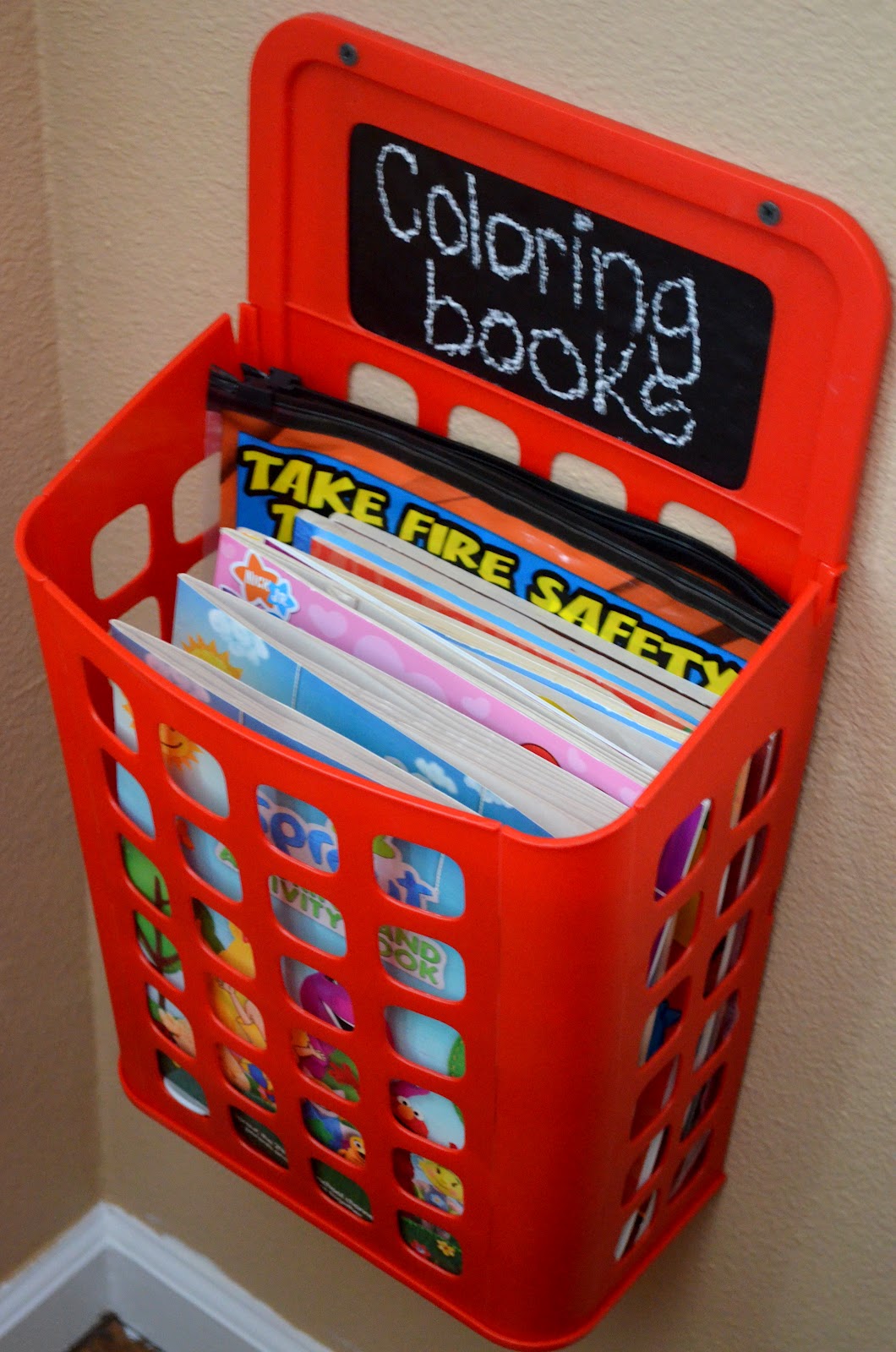 Jugendzimmer Ikea Einrichten ~ These little chalkboard label buckets are in the dollar bins at Target Jugendzimmer Ikea Einrichten ~ These little chalkboard label buckets are in the dollar bins at Target
