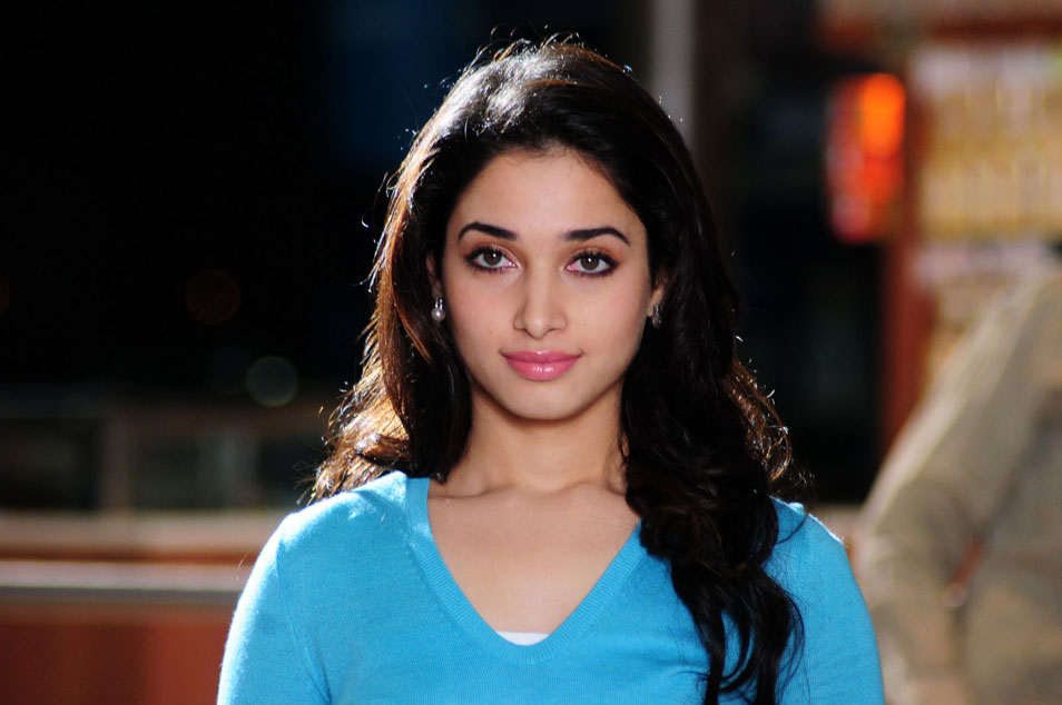 actress tamanna cute photos southcine