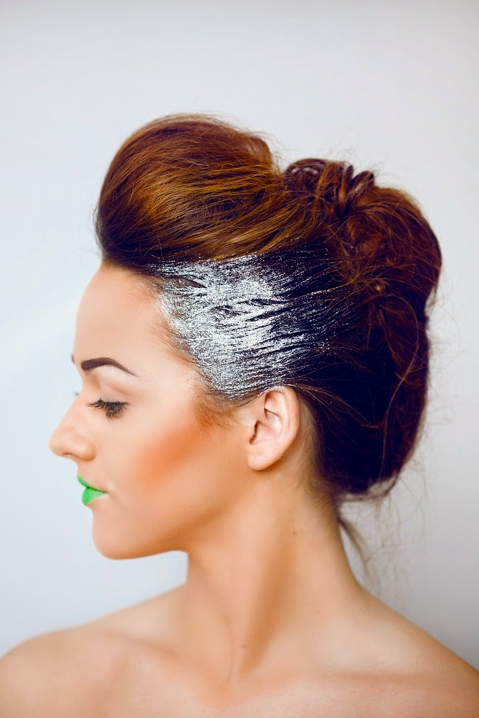 Sassy those Locks Glitter Fades and Hair for Days Bee Waits For No One