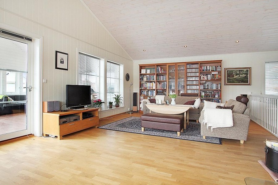 Lindevegen: stuen del 2 :)