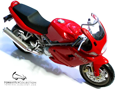 1/12 scale Ducati ST4s Red