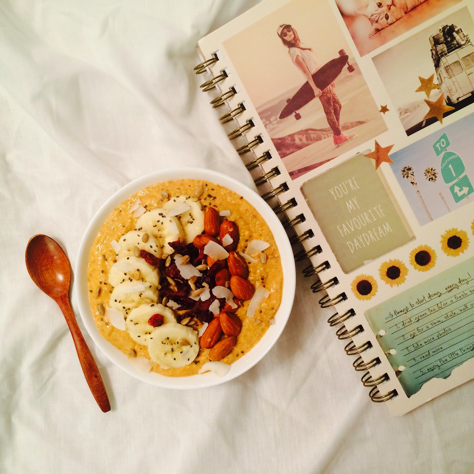 Honey Papaya & Banana Smoothie Oatmeal Bowl Recipe Honey Papaya & Banana Smoothie Oatmeal Bowl Recipe