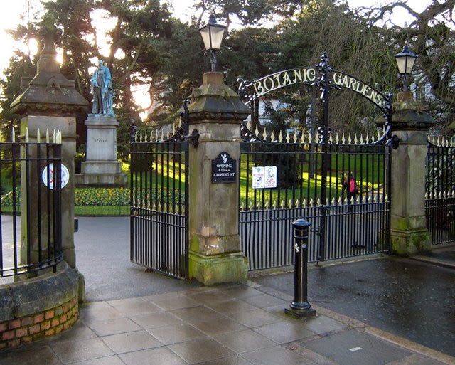 Lord Belmont in Northern Ireland Botanic Gate Lodge