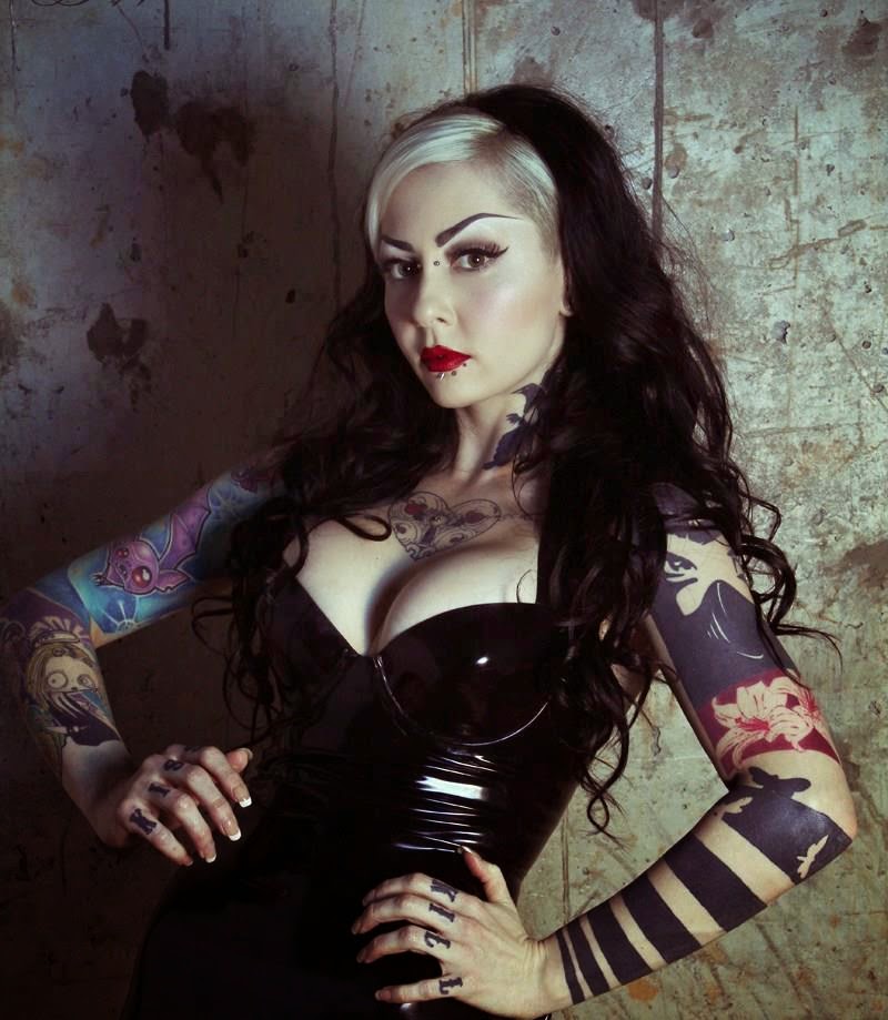 Michelle Payne Sexy Tattooed Girls