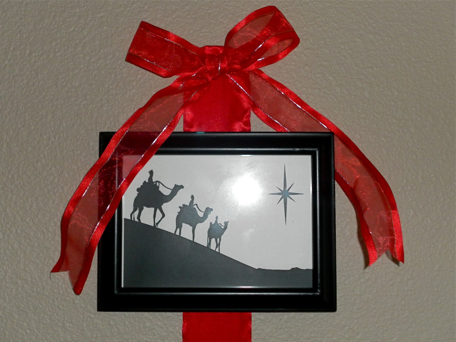 The Family Scientista Nativity Wall Hanging