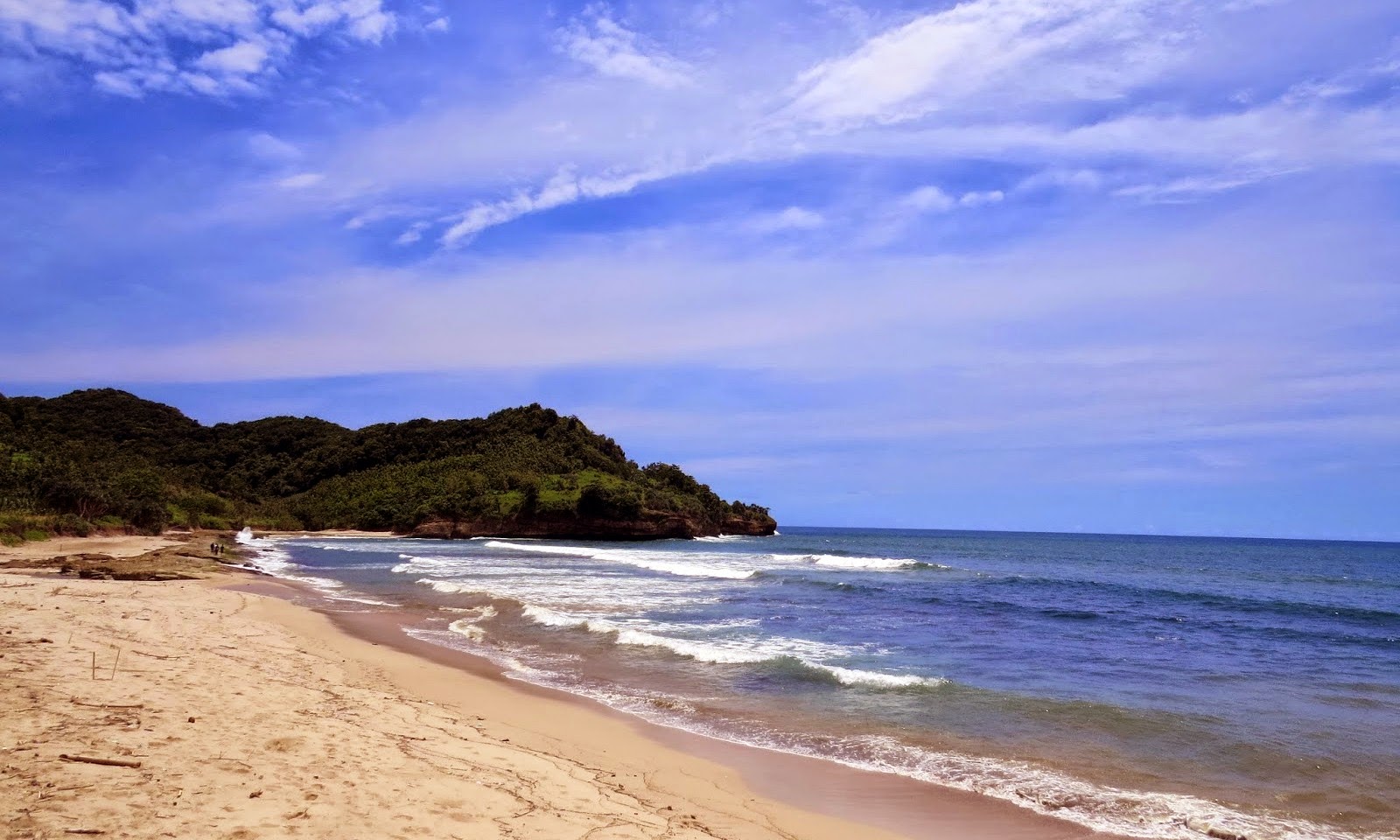 5 Pantai Wisata di Tulungagung Yang Indah Untuk Dikunjungi