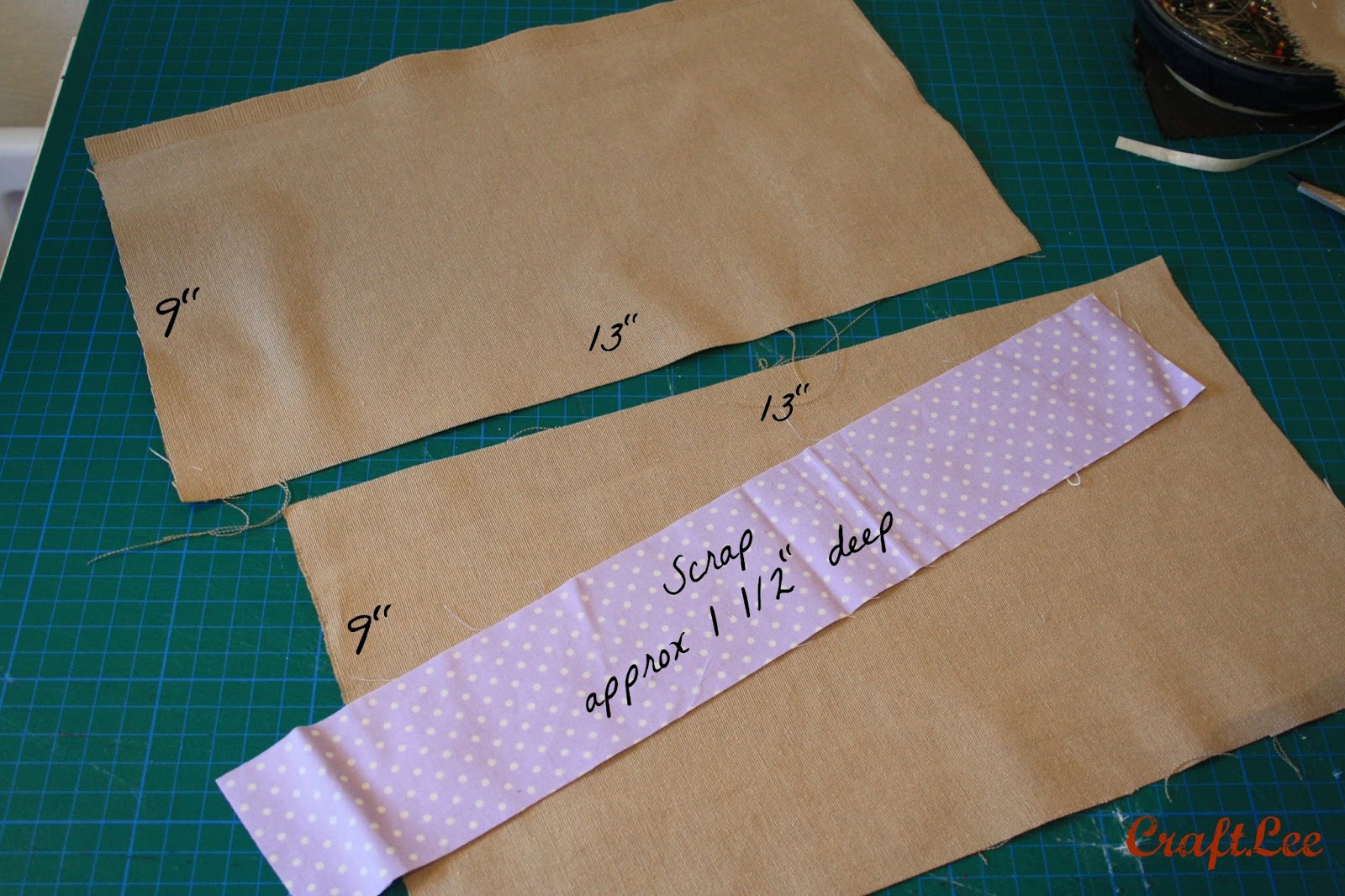 CraftLee Scrappy Scatter Cushion Free Tutorial