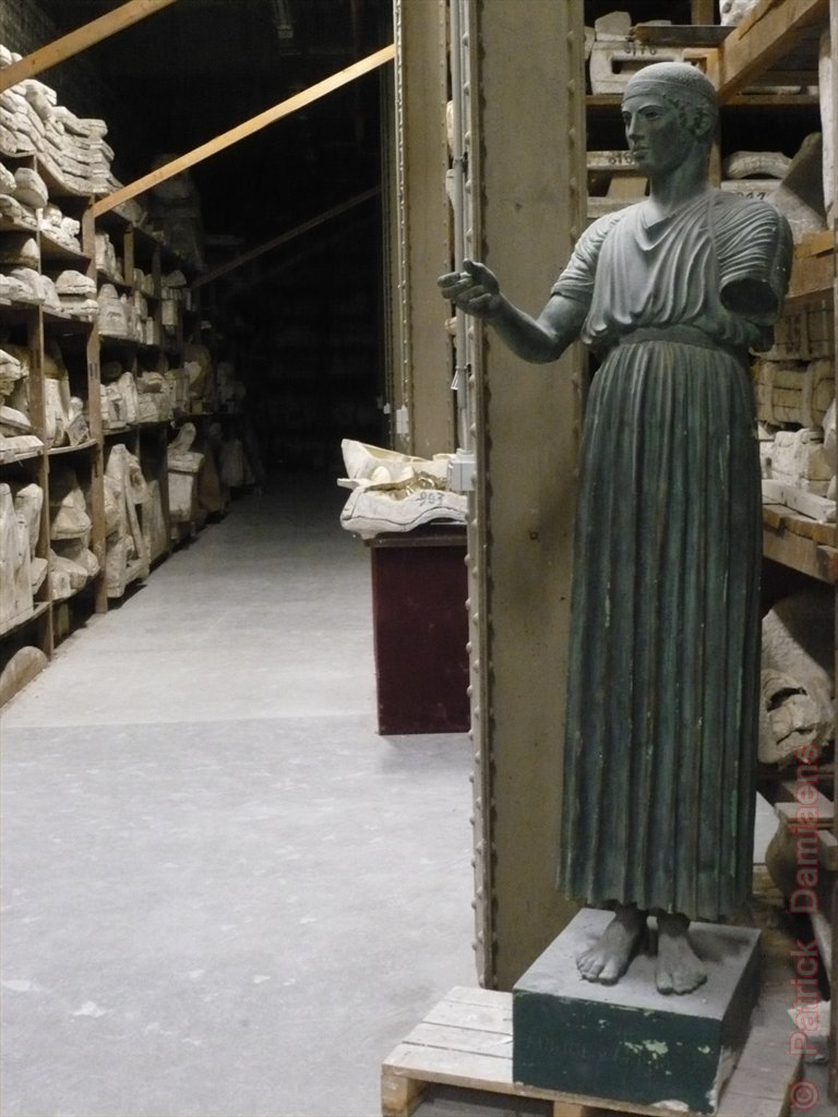 ORNAMENTAL WOODCARVER Patrick Damiaens PLASTER CASTS PLASTER