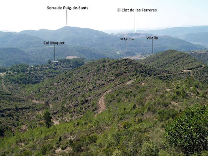 Panoràmica cap al sud tot baixant del Turó del Muntet Panoràmica cap al sud tot baixant del Turó del Muntet