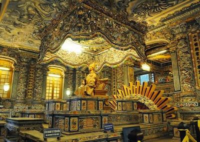 Lăng vua Khải Định