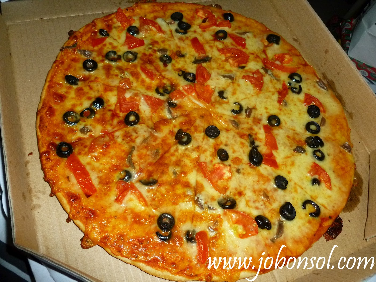 Alici Pizza for Lent from Angels Pizza Pasta Combo