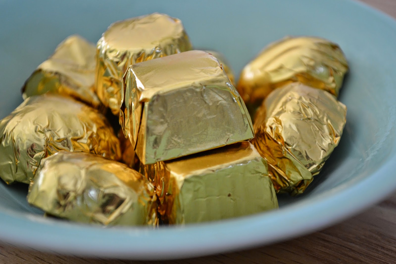 Closet Crafter Old Fashion Ice Cube Chocolates' Recipe