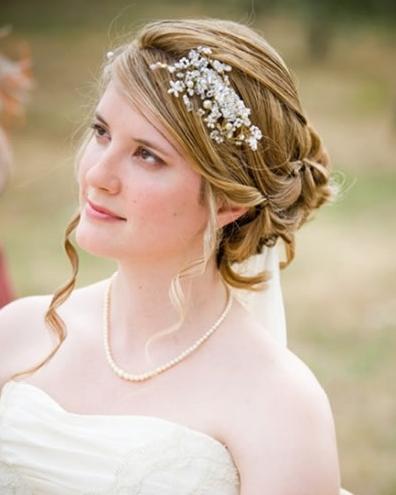 Hairstyle Twine Hair Styling Of Wedding
