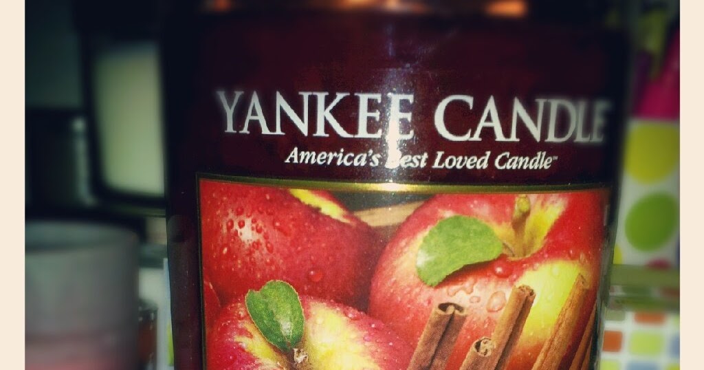 Lolo Loves Scents Review Yankee Candle Macintosh Spice 2Wick Tumbler