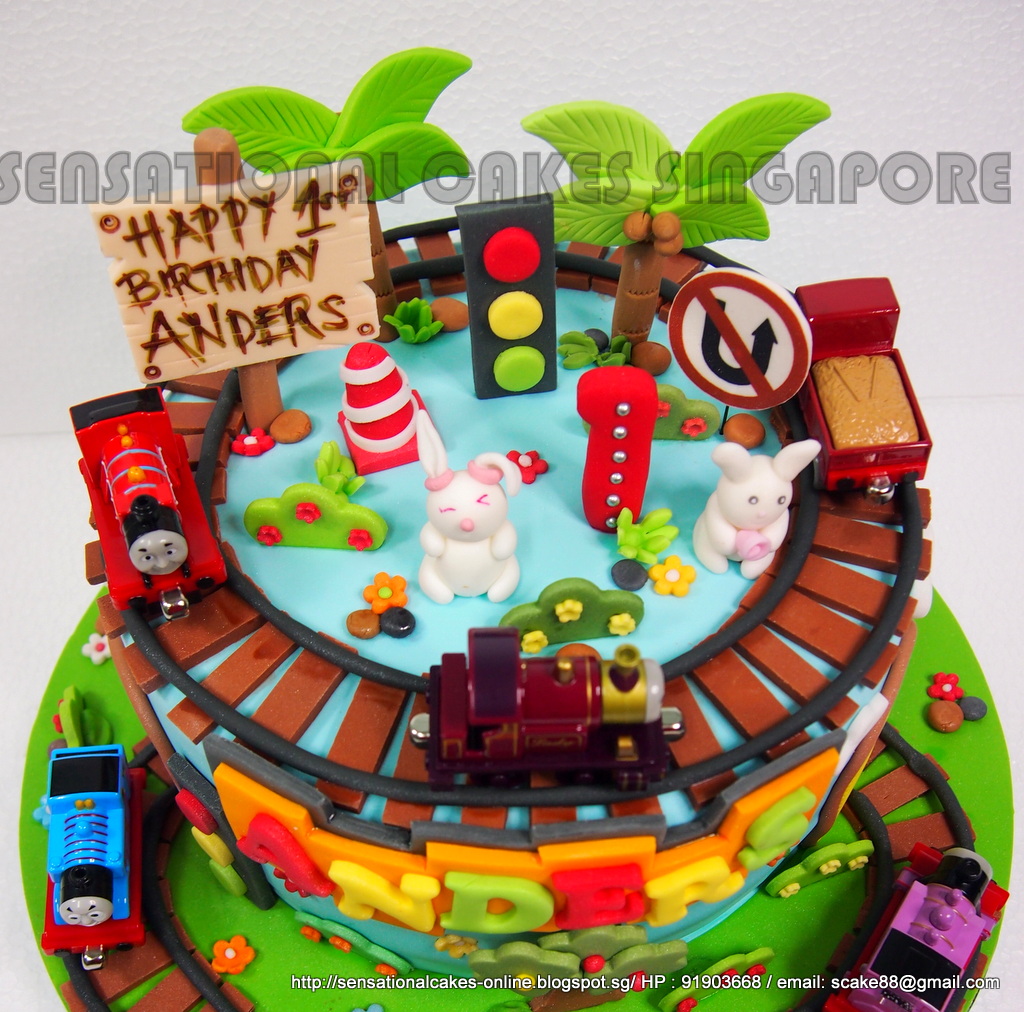 Cakes2Share Singapore: THOMAS TRAIN DESIGN CAKE SINGAPORE