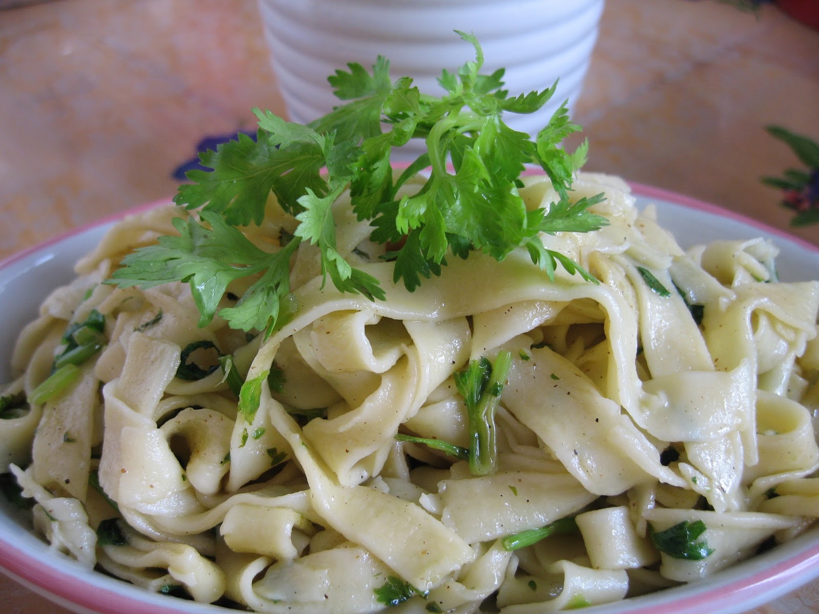 Sumptuous Flavours Buttery Lemon Parsley Noodles (Ree Drummond)