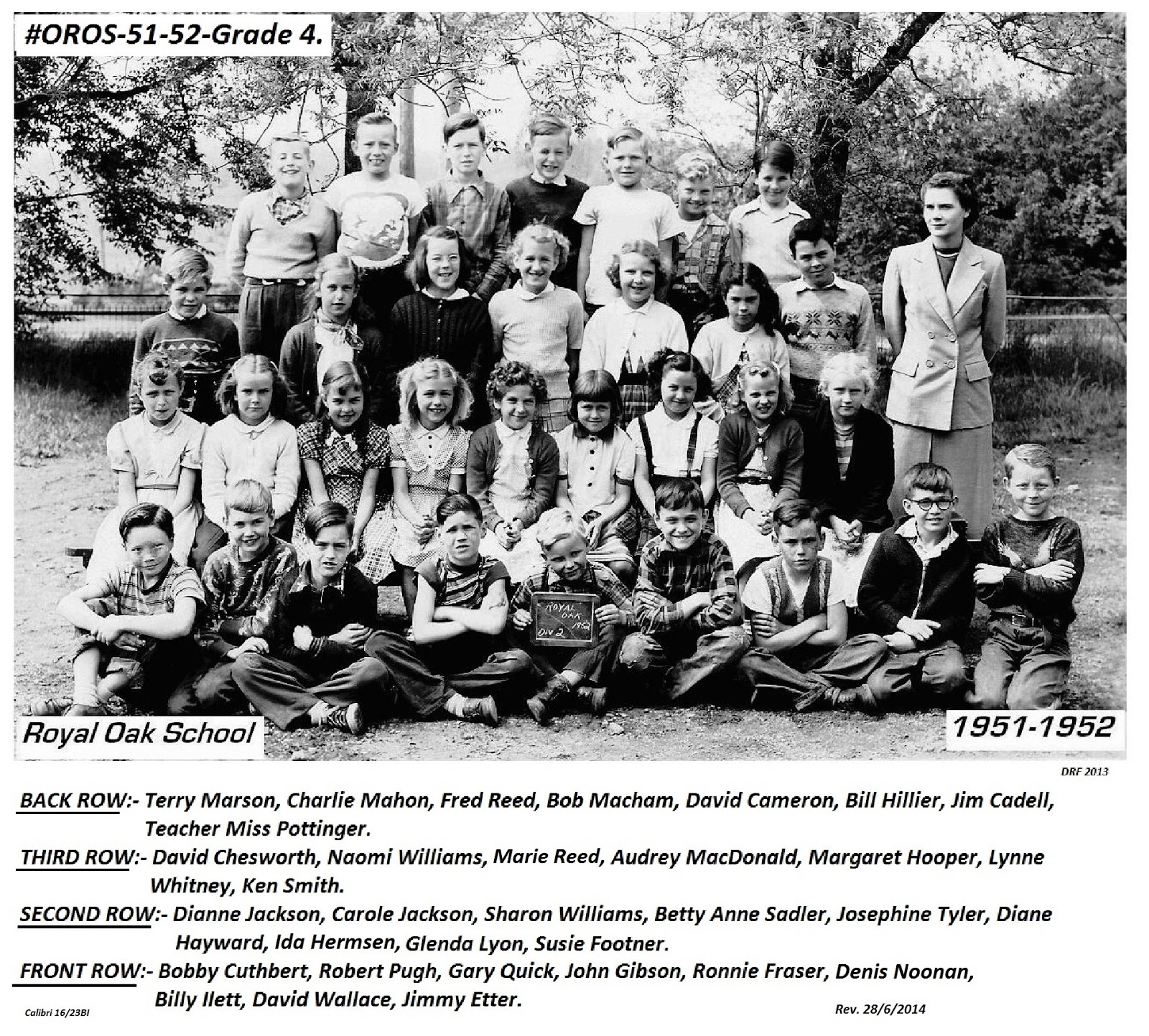 Royal Oak School Yard Class photos from the "Old" Royal Oak 1 room