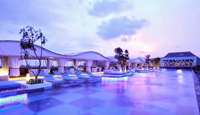 Rooftop Pool TS Suites Leisure Lobby