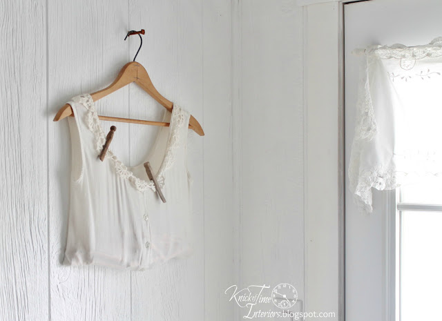 Repurposed Clothing Clothespin Bag Laundry Room Remodel via http://knickoftimeinteriors.blogspot.com/ Repurposed Clothing Clothespin Bag Laundry Room Remodel via http://knickoftimeinteriors.blogspot.com/