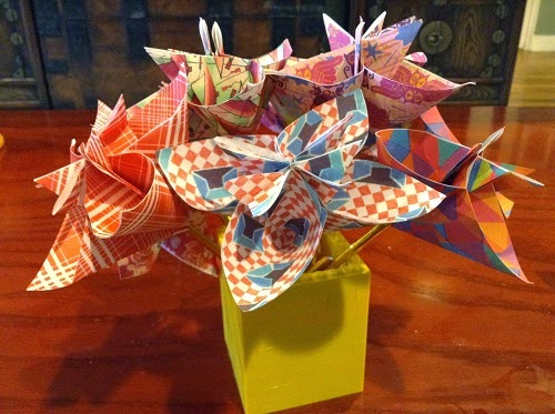 eeBoo Origami Paper: Flower Patterns