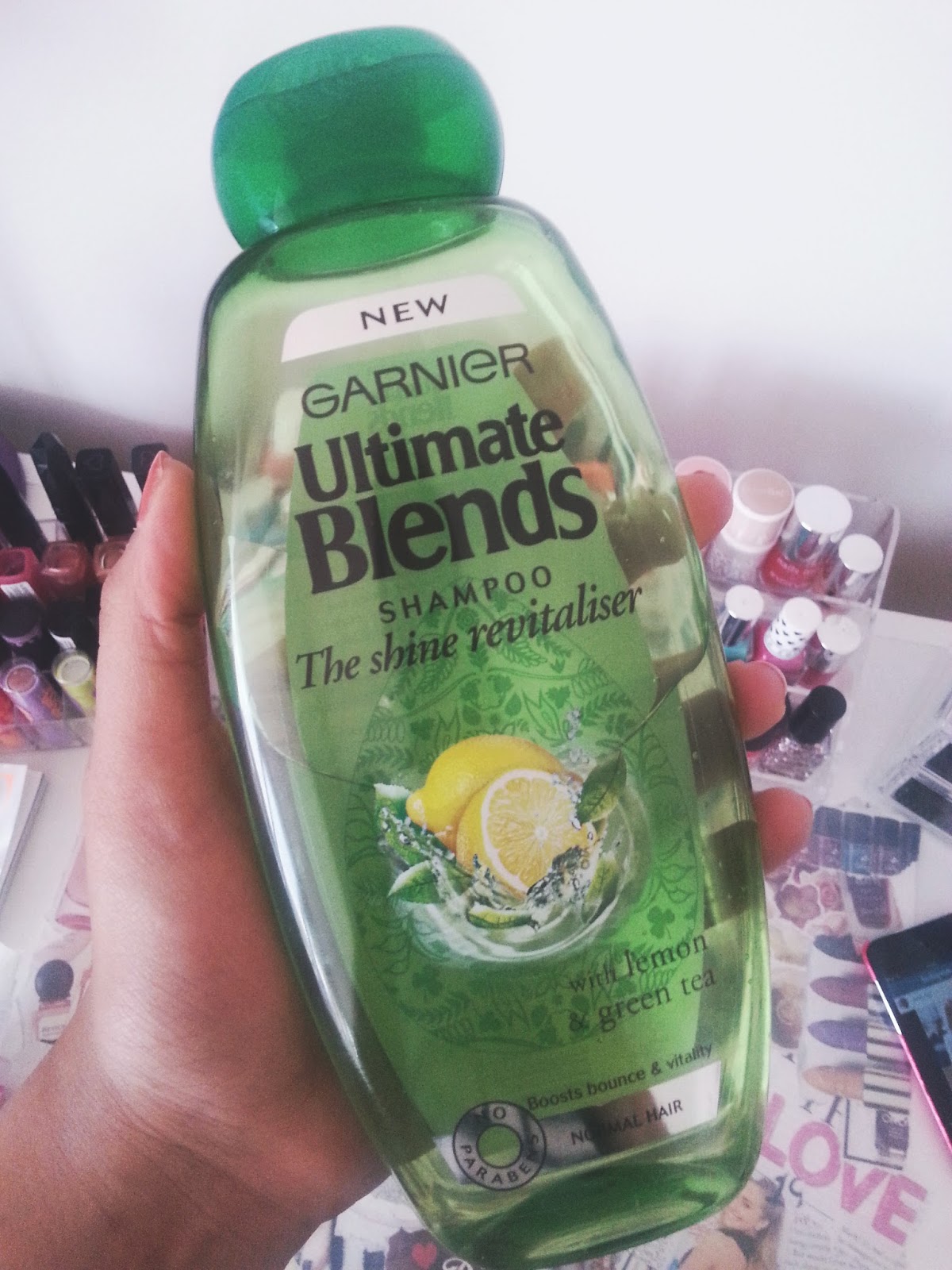 Garnier Ultimate Blends 'The Shine Revitalising Shampoo'Review Class