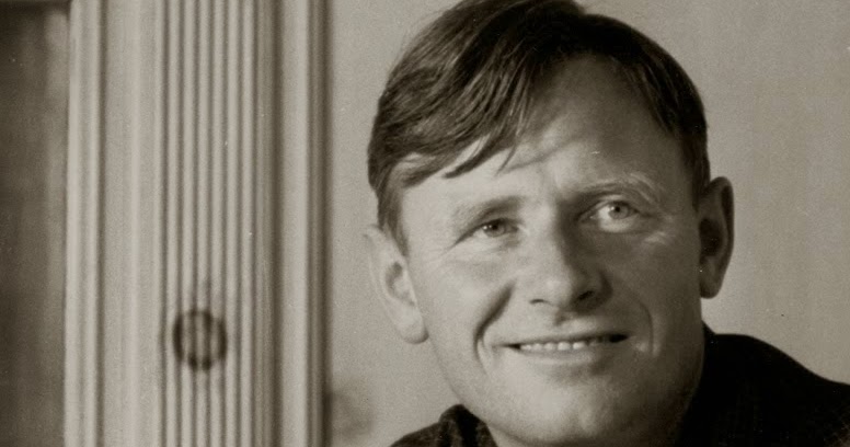 Christopher isherwood isherwood christopher vol 11 essay picture