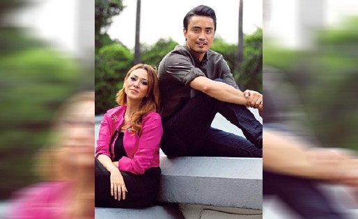 Status Hubungan Fathia Latiff dan Aiman Hakim Ridza Akhirnya Terjawab Status Hubungan Fathia Latiff dan Aiman Hakim Ridza Akhirnya Terjawab