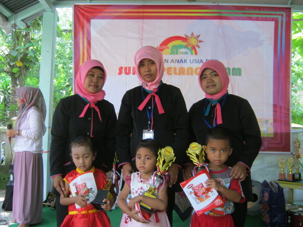 Pemeriksaan Gratis dan Lomba Mewarnai PAUD SPA SPA