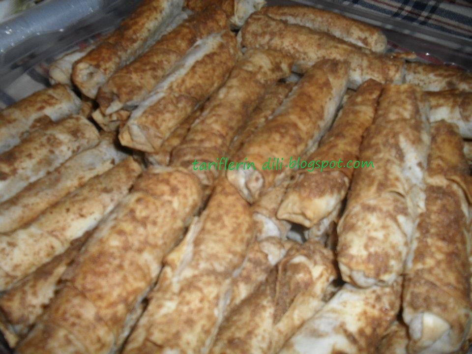 YEŞİL MERCİMEKLİ HAŞHAŞLI BÖREK Tariflerin Dili