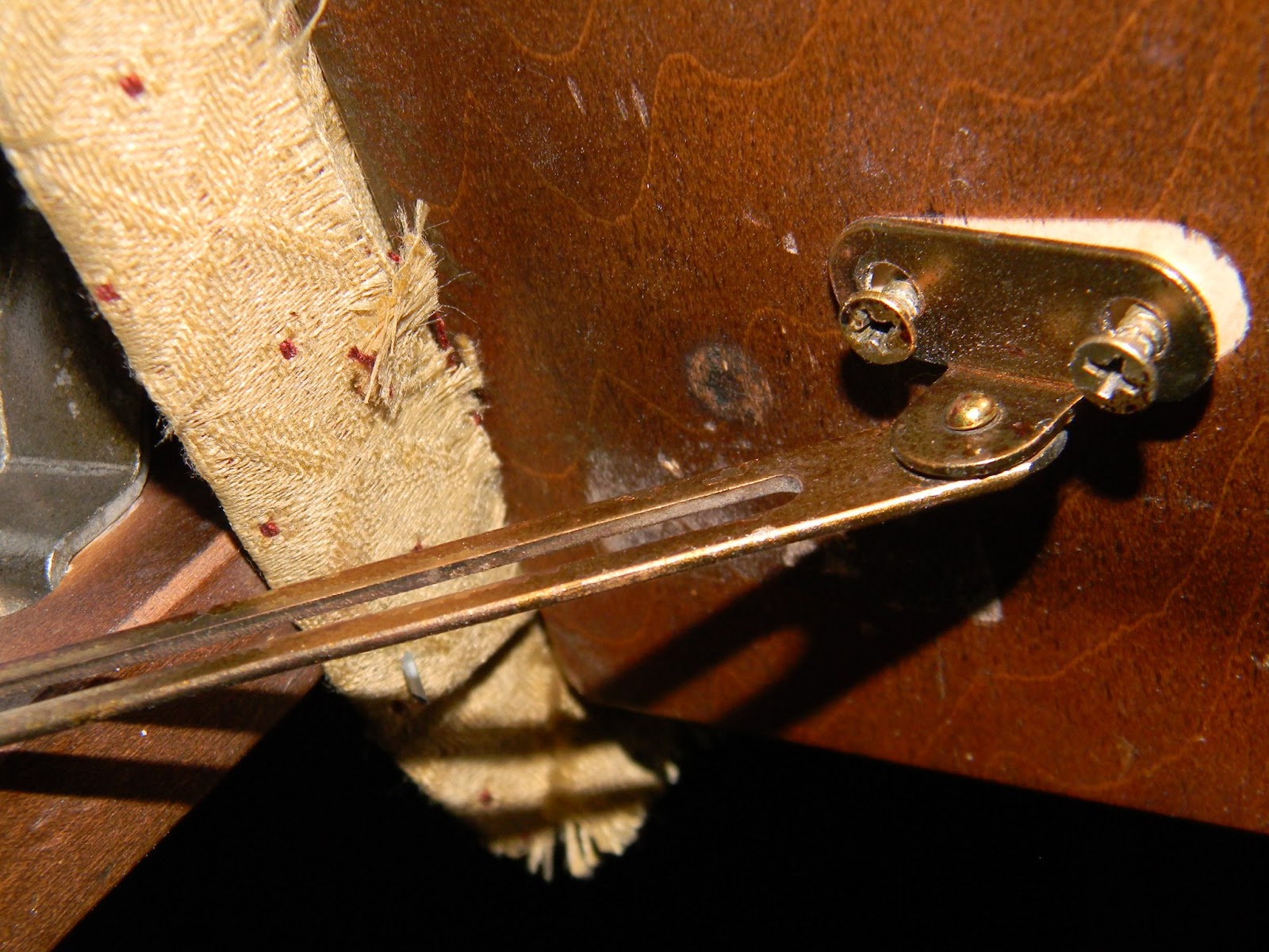 shelstring blog Quick Piano Bench Recover (tutorial)