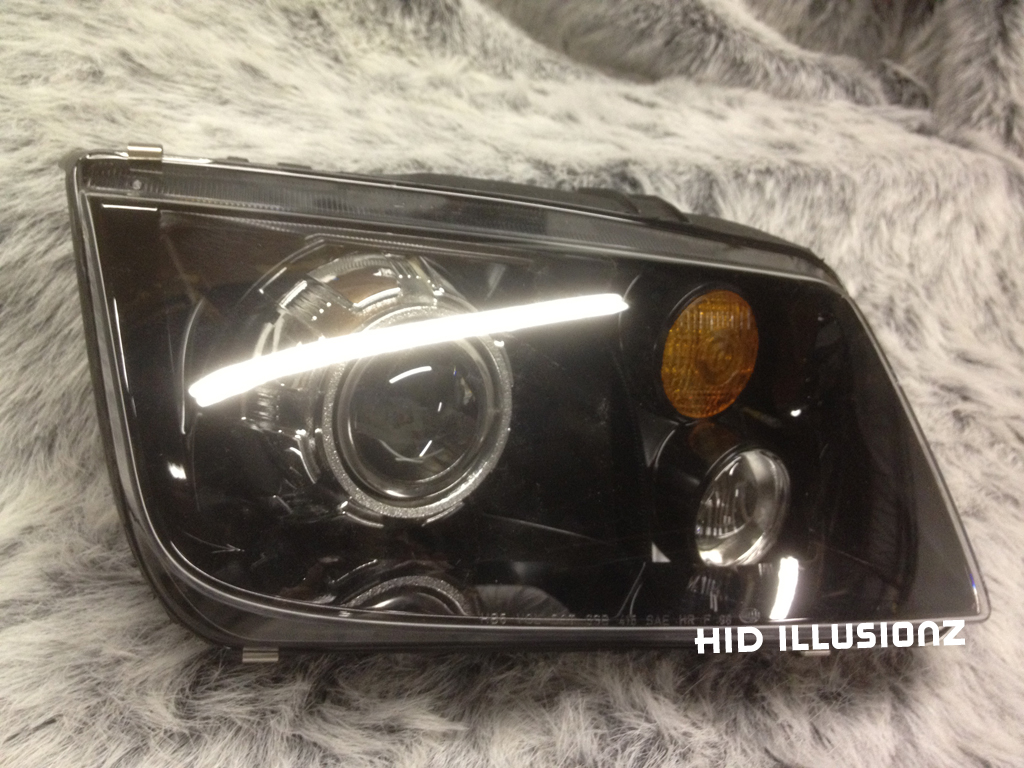 HID ILLUSIONZ Volkswagen Jetta MK4 FXR Orbit HID Retrofit Projector