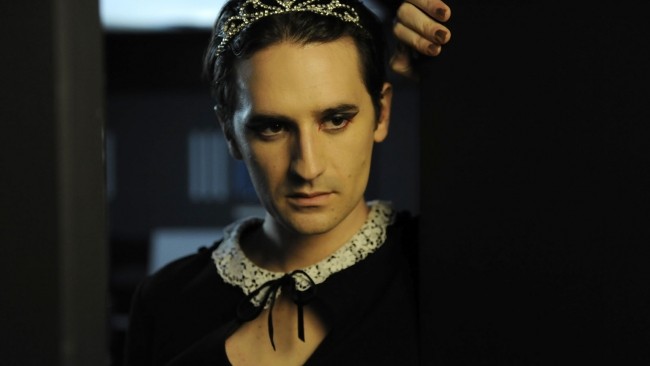 serie uses love easy rencontres