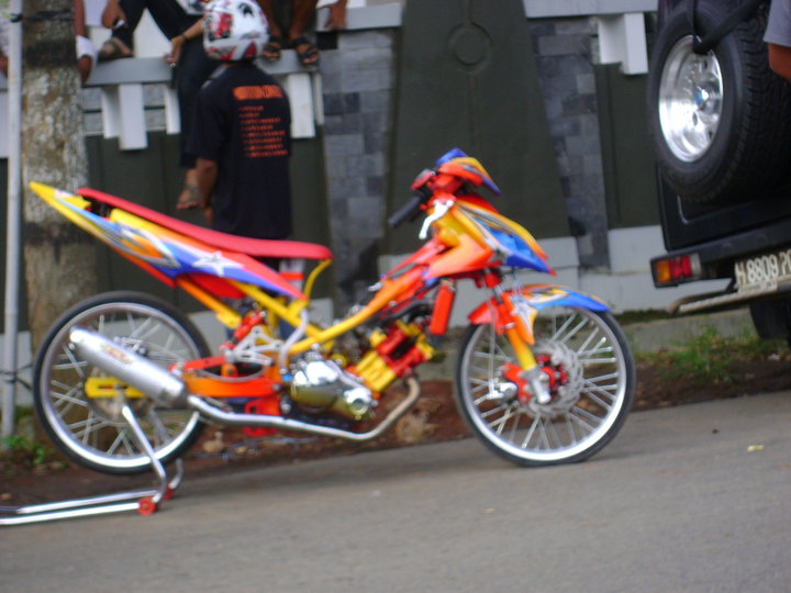 Modifikasi Yamaha Fino Airbrush Modifikasi Yamaha Fino Airbrush