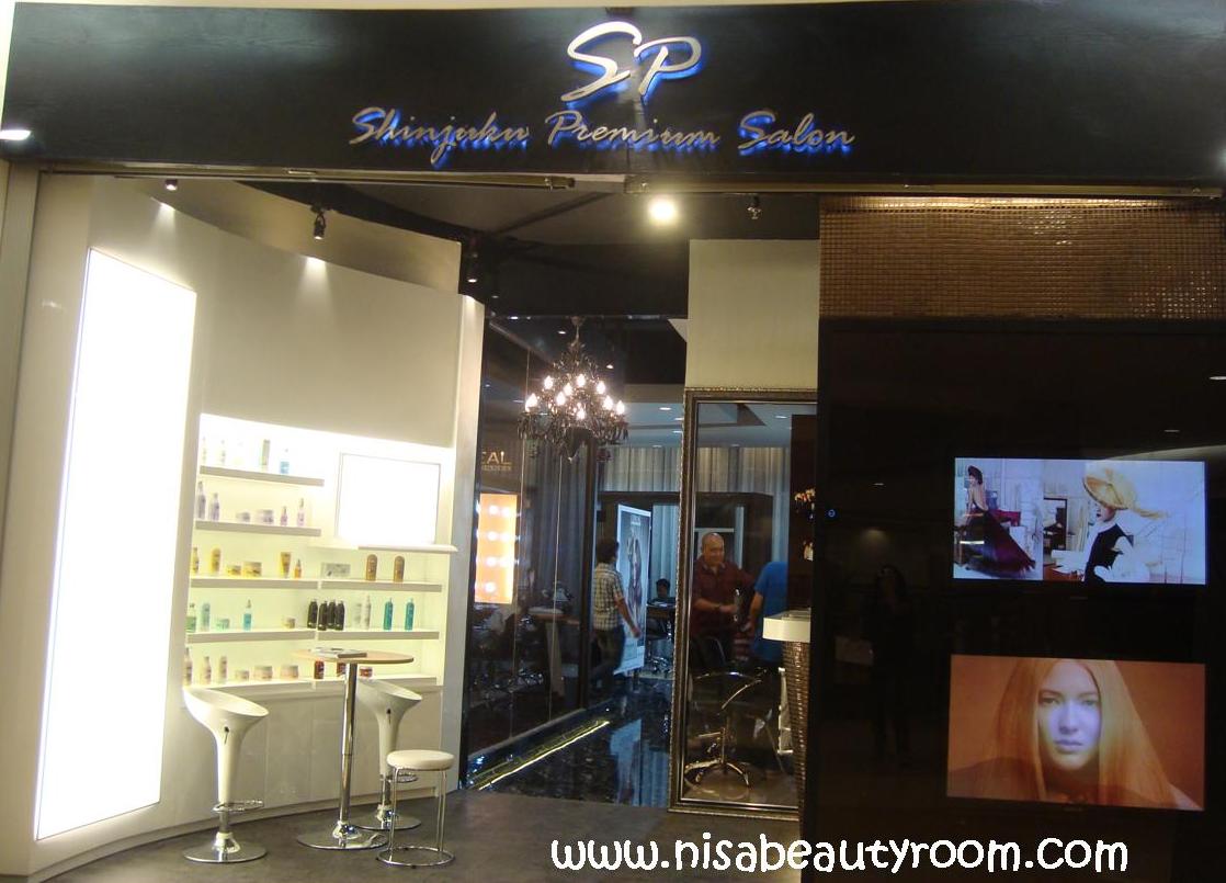 Makeover at Shinjuku Premium Salon