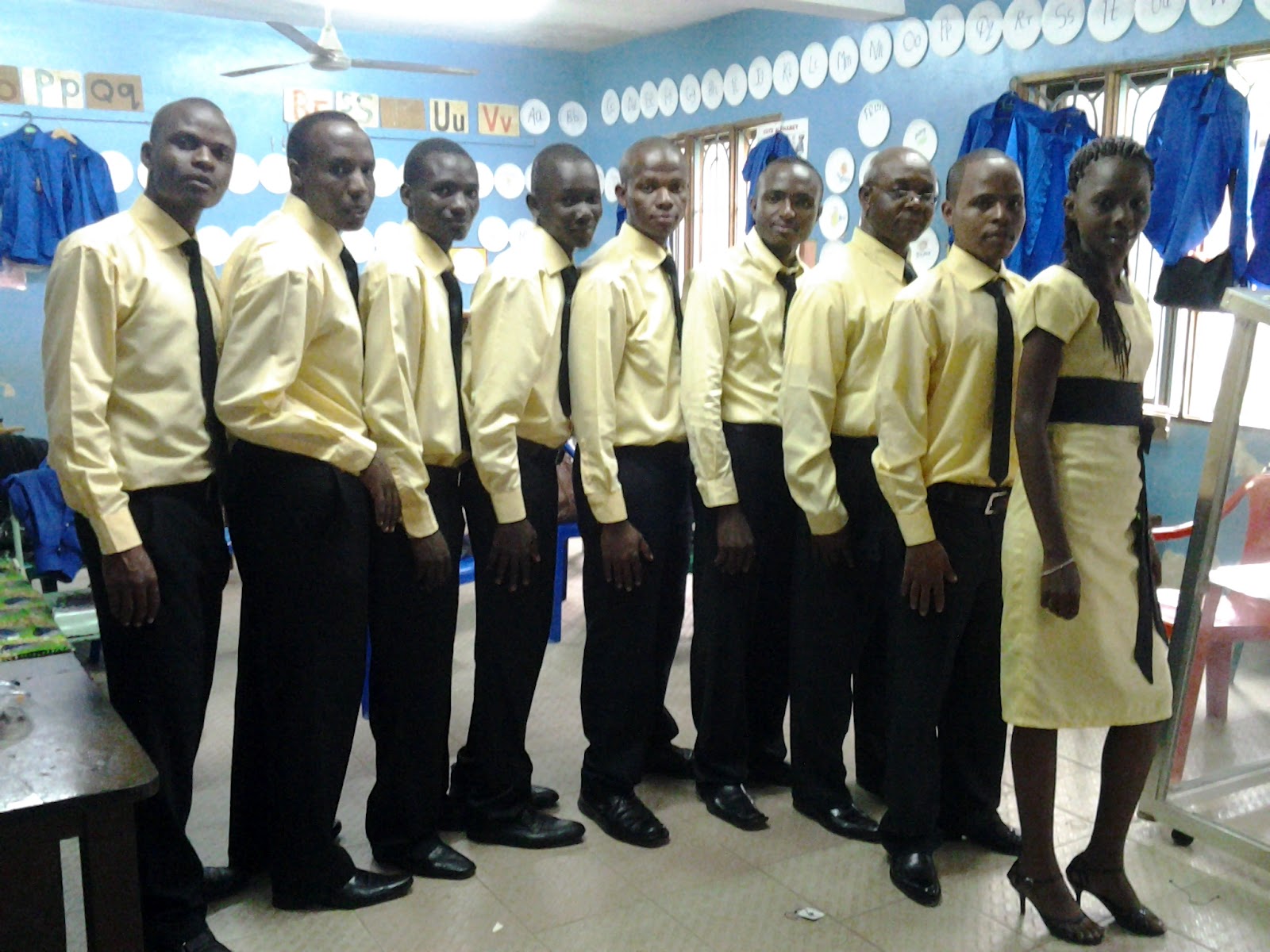 King's Choir ndani ya Chumba Cha ndani