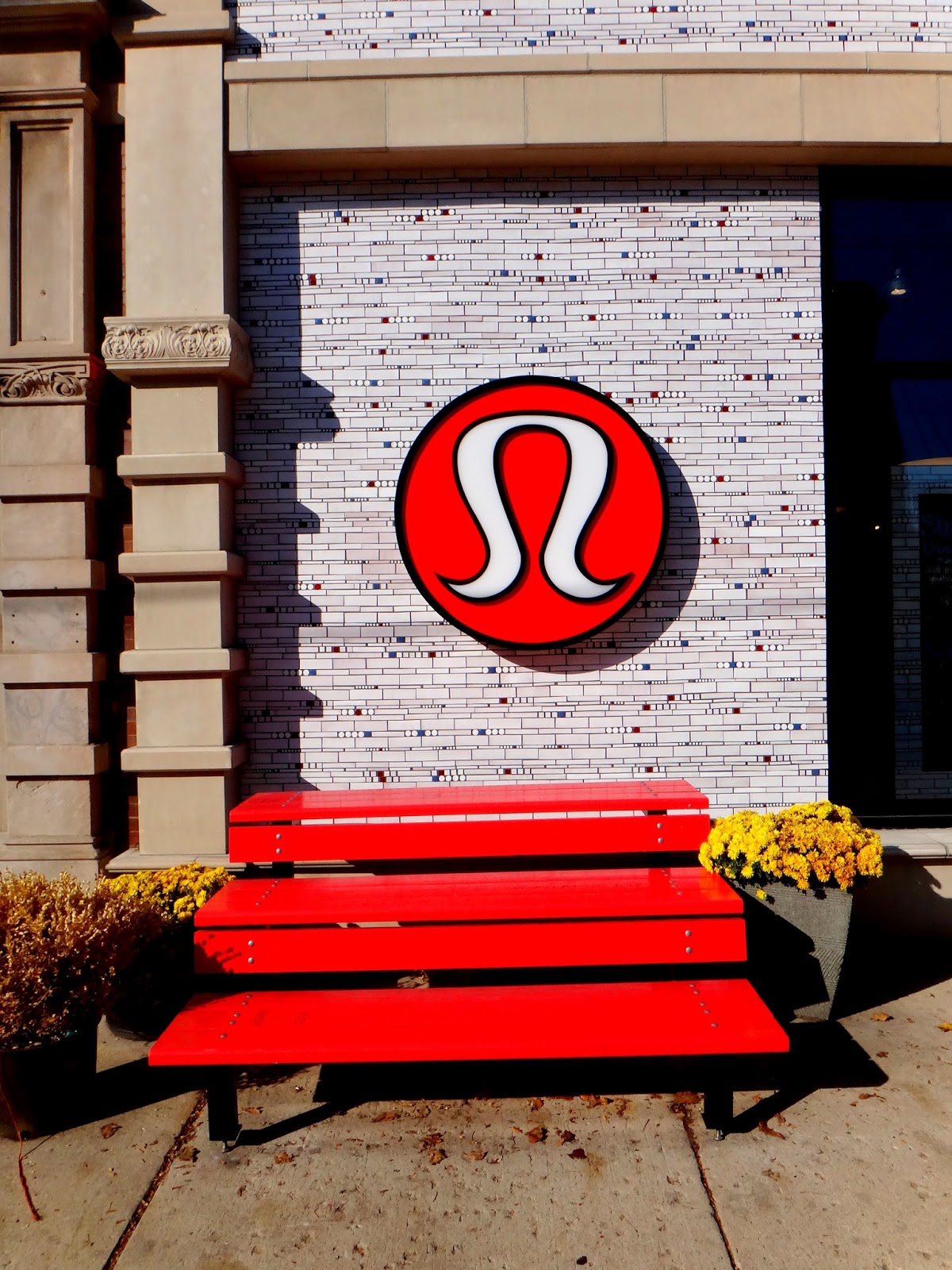 lululemon 4ps 4 p's, it is also important for students to understand that the things which effect the canadian yoga pant manufacturer lululemon received an. lululemon 4ps 4 p's, it is also important for students to understand that the things which effect the canadian yoga pant manufacturer lululemon received an.